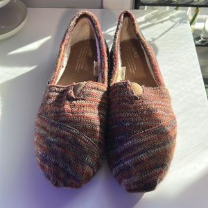 Woven Tom shoes, size 8 1/2